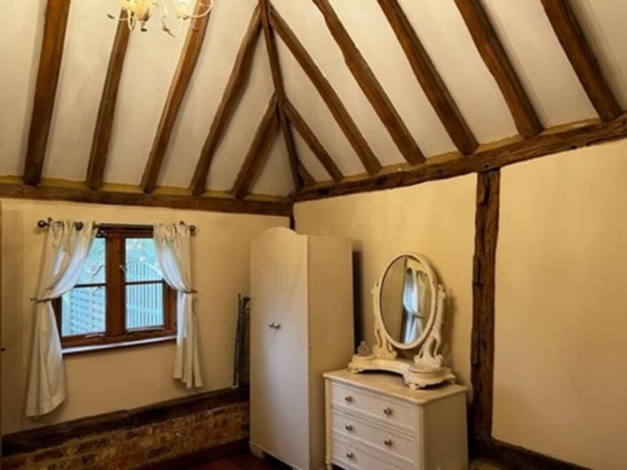 Charming Picturesque Cottage - Nr Tenterden & Rye, Pets Welcomed Rolvenden Kültér fotó