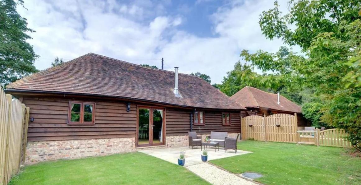 Charming Picturesque Cottage - Nr Tenterden & Rye, Pets Welcomed Rolvenden Kültér fotó