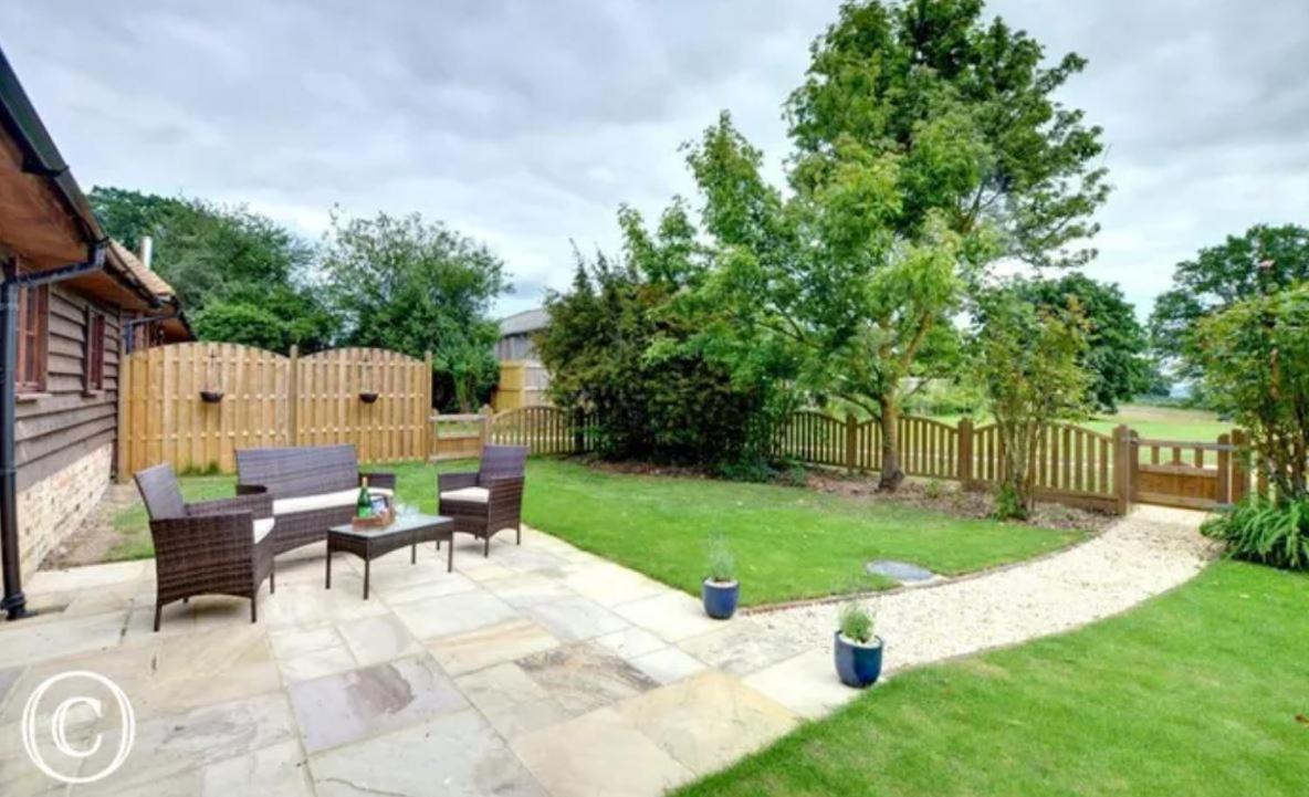 Charming Picturesque Cottage - Nr Tenterden & Rye, Pets Welcomed Rolvenden Kültér fotó